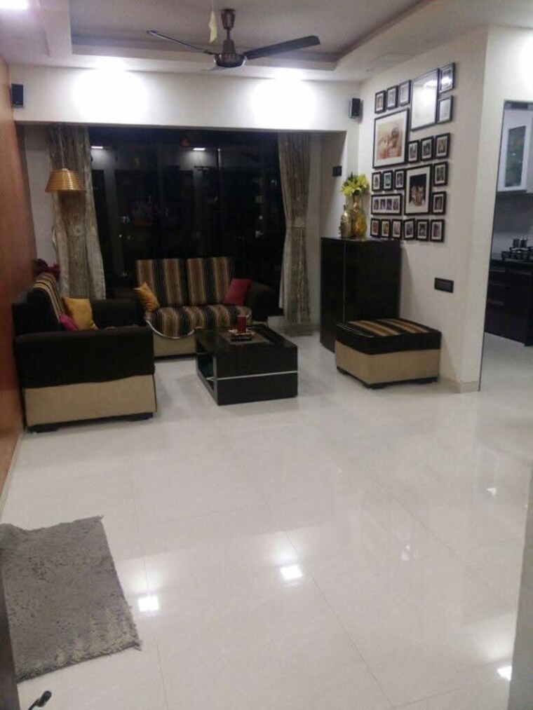 Room, goregaon east Pg For Boys In Goregaon East 9723986