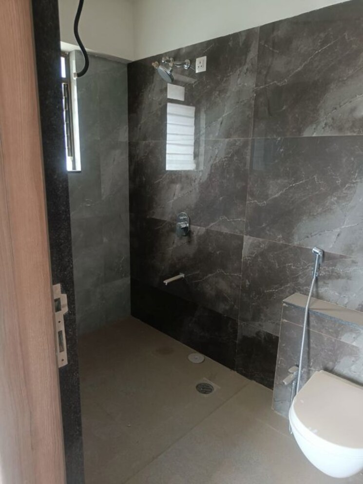 Bathroom, kakkad-la-vida 4 Bedroom 1670 Sq.Ft. Apartment In Balewadi Pune 9723996