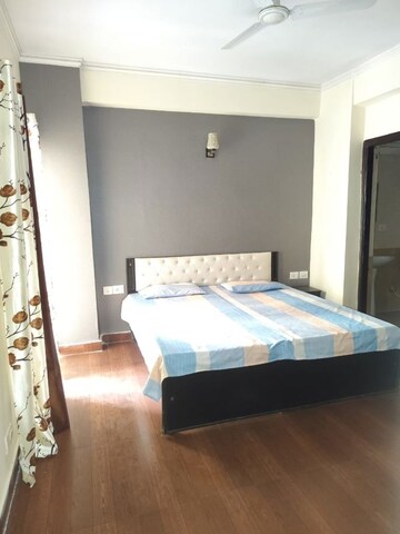 Bedroom in 2 BHK Apartment at Aims Golf City, Sector 75 – for Rent