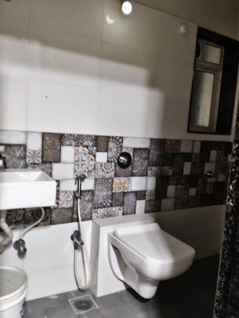 Team Area, swaroop-residency 2.5 Bedroom 1200 Sq.Ft. Apartment In Ghatkopar East Mumbai 9724040