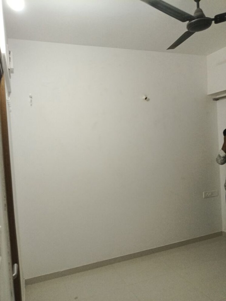 Room, marathon-neoskies Studio 260 Sq.Ft. Apartment In Utkarsh Nagar Mumbai 9724065