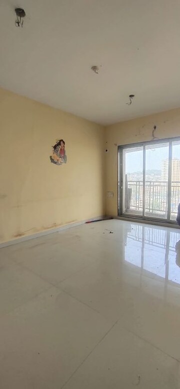 Room in Studio Apartment at Marathon NeoSkies, Utkarsh Nagar – for Rent