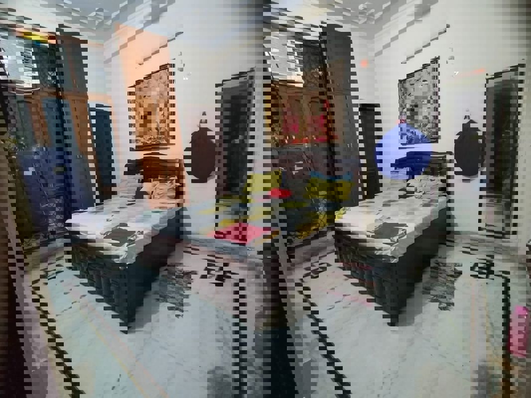 2 BHK + Pooja Room 850 Sq.Ft. Builder Floor in Eldeco Ananda