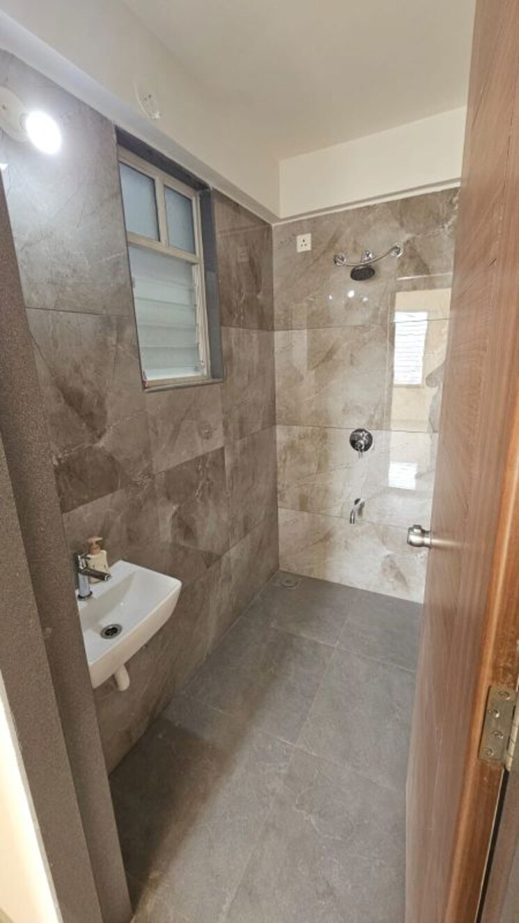 Bathroom, sah-santiago-uptown 1 Bedroom 650 Sq.Ft. Apartment In Ravet Pune 9724126