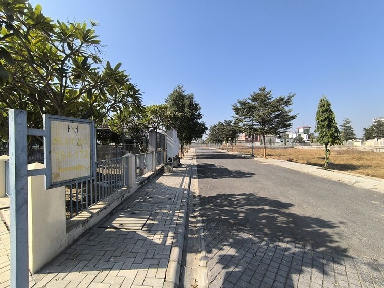 Exterior View, 3b-homes-corner-hub  145 Sq.Yd. Plot In Rampura Gurgaon 9724138