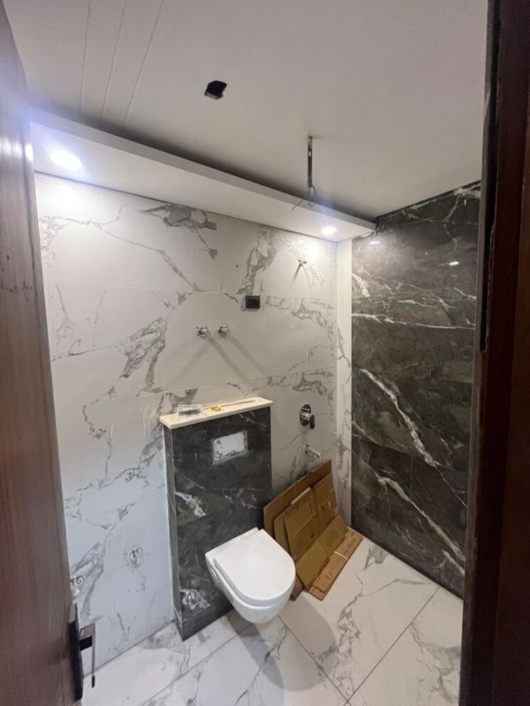 Bathroom, sahastradhara 3 Bedroom 1900 Sq.Ft. Builder Floor In Sahastradhara Dehradun 9724142
