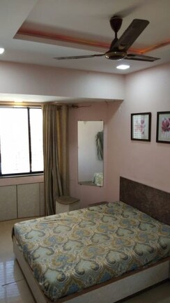 2 BHK + Pooja Room Apartment For Rent in Varsha CHS Malabar Hill