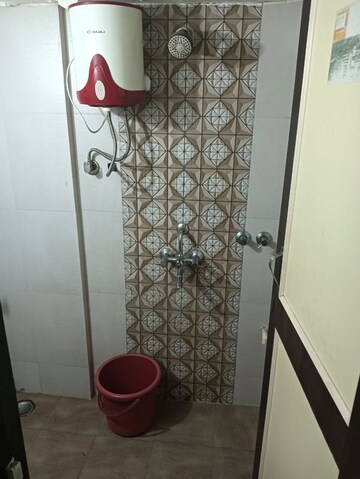 Bathroom in 1 BHK Apartment at Dombivli West – for Rent