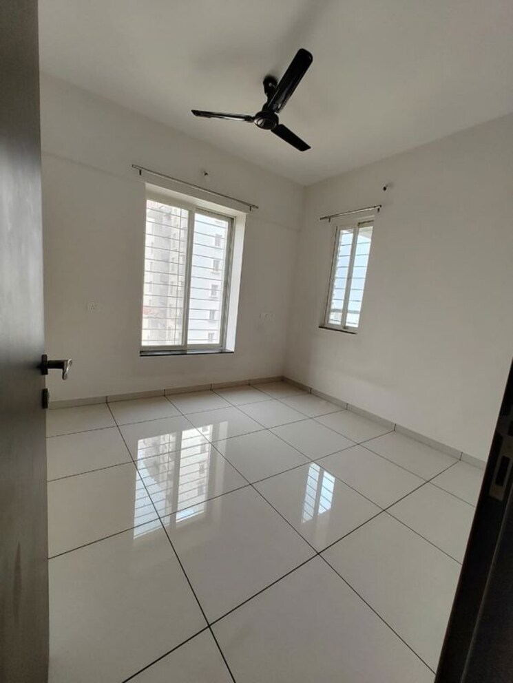 Room, vj-yashone-infinitee 2 Bedroom 956 Sq.Ft. Apartment In Tathawade Pune 9724173