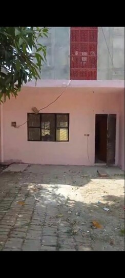 2 BHK Independent House For Rent in Sector 100