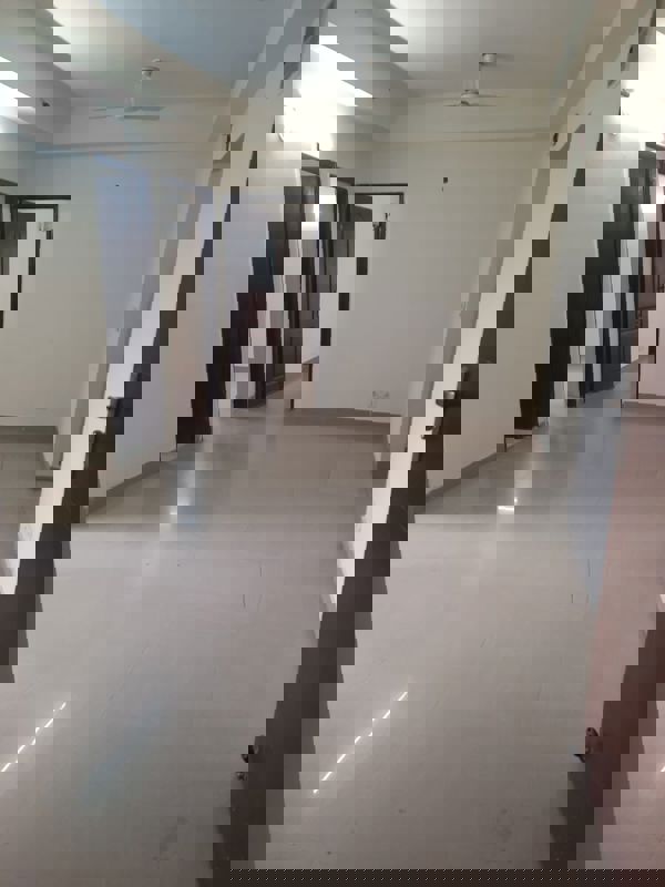 2 BHK Apartment For Rent in Nimbus The Hyde park