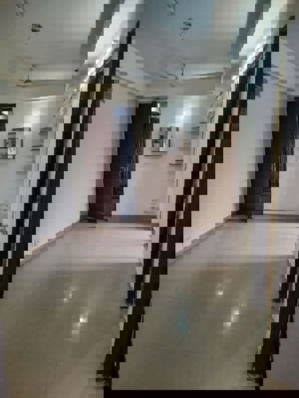 2 BHK Apartment For Rent in Nimbus The Hyde park