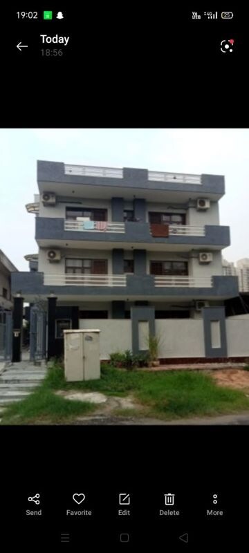 3 BHK Independent House For Rent in Sector 105