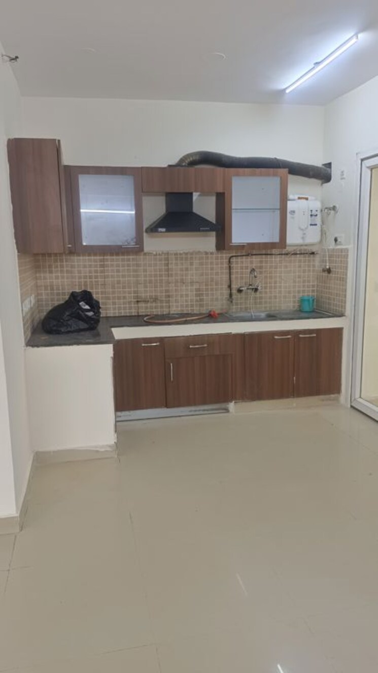 Kitchen, sethi-max-royal 3 Bedroom 1440 Sq.Ft. Apartment In Sector 76 Noida 9724250