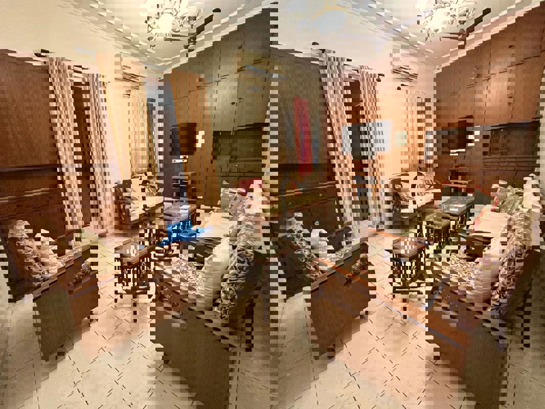 3 BHK + Pooja Room,Study Room,Extra Room 1650 Sq.Ft. Apartment in Maharishi Dayanand CGHS