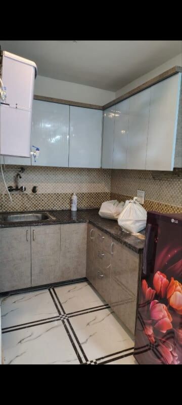 Kitchen in 1 BHK Builder Floor at Sapphire Tower, Sector 104 – for Rent