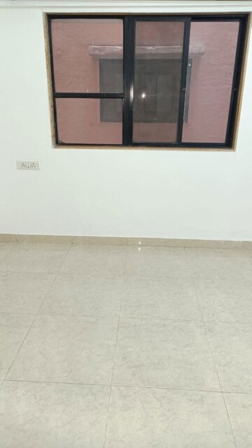 Room in 2 BHK Apartment at Magarpatta City Cosmos, Magarpatta Road – for Rent