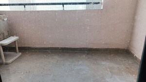 Room in 2 BHK Apartment at Magarpatta City Cosmos, Magarpatta Road – for Rent