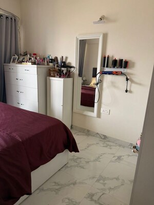 Team Area in 1.5 BHK Apartment at Raheja Ridgewood, Goregaon East – for Rent