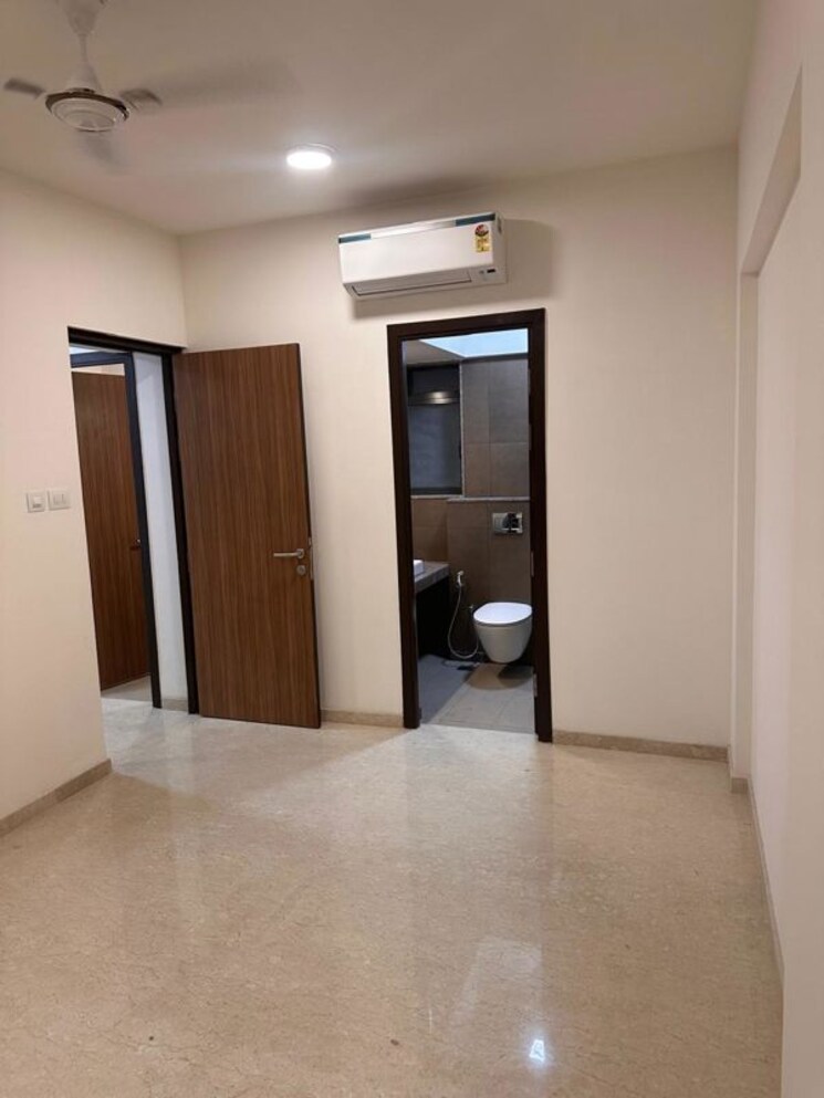 Room, shapoorji-pallonji-vicinia 2 Bedroom 670 Sq.Ft. Apartment In Powai Mumbai 9724290
