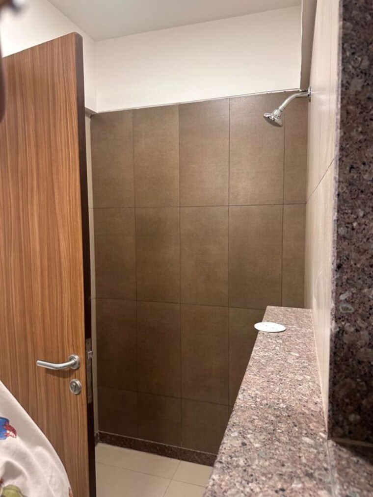 Bathroom, shapoorji-pallonji-vicinia 2 Bedroom 670 Sq.Ft. Apartment In Powai Mumbai 9724290