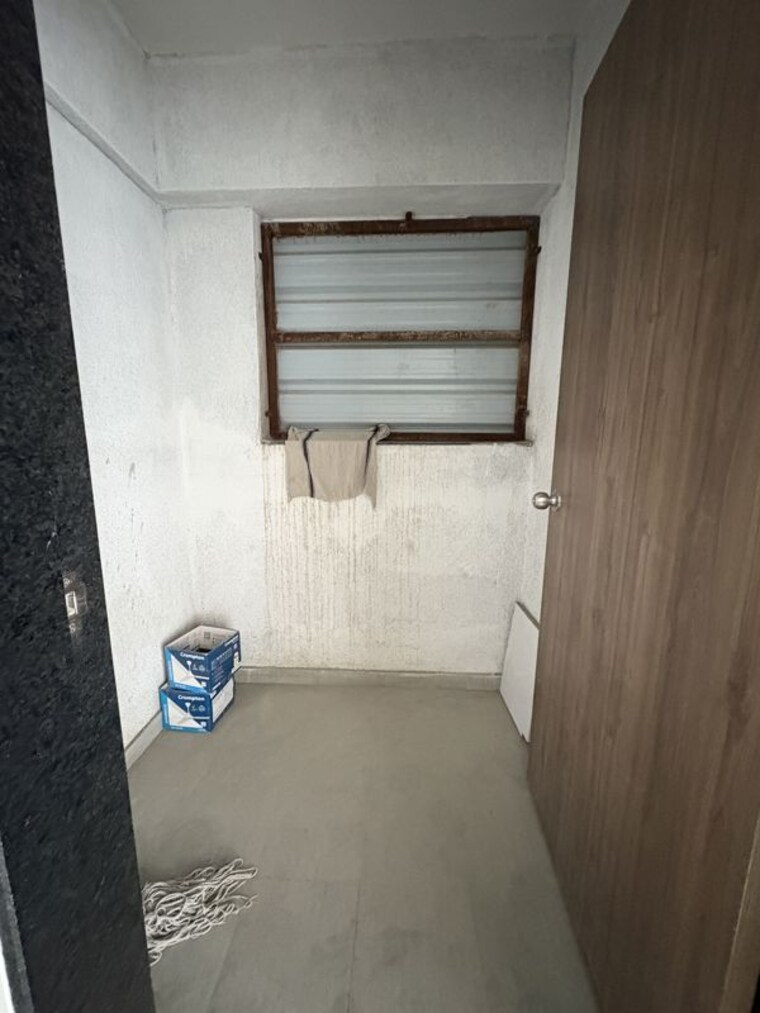 Bathroom, ranawat-aura-waters 2 Bedroom 817 Sq.Ft. Apartment In Sinhagad Road Pune 9724277