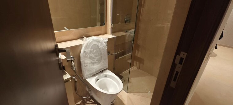 Bathroom, hiranandani-highland 3 Bedroom 755 Sq.Ft. Apartment In Powai Mumbai 9724312