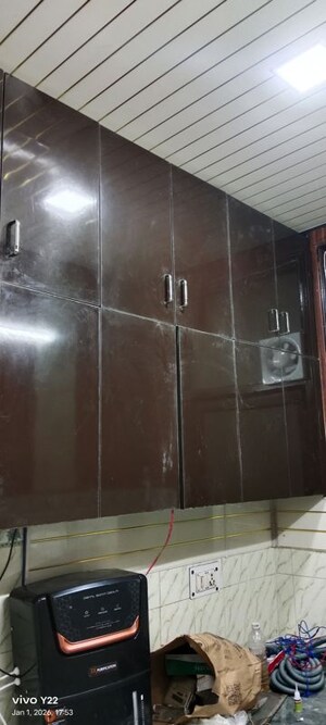 Furnished Amenities in 2 BHK Independent House at Laxmi Nagar – for Rent