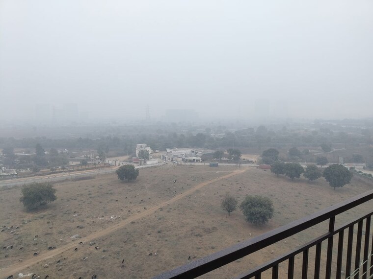 Master Bedroom, suncity-avenue-76 2 Bedroom 582 Sq.Ft. Apartment In Sector 76 Gurgaon 9724349