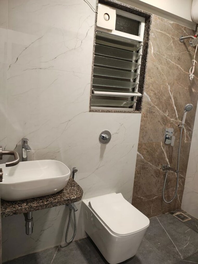 Bathroom, sri-zynergy 2 Bedroom 834 Sq.Ft. Apartment In Suman Nagar Mumbai 9724346