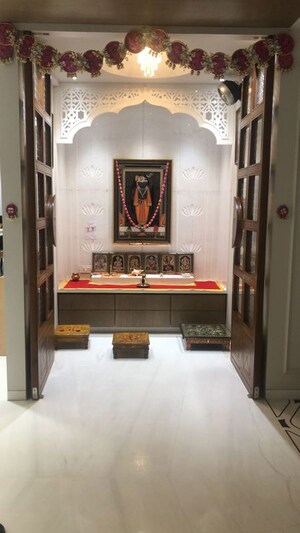  Warehouse For Rent in Sachin