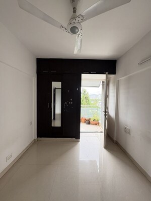 Room in 2.5 BHK Apartment at SRK Mango Nest, Sinhagad Road – for Sale