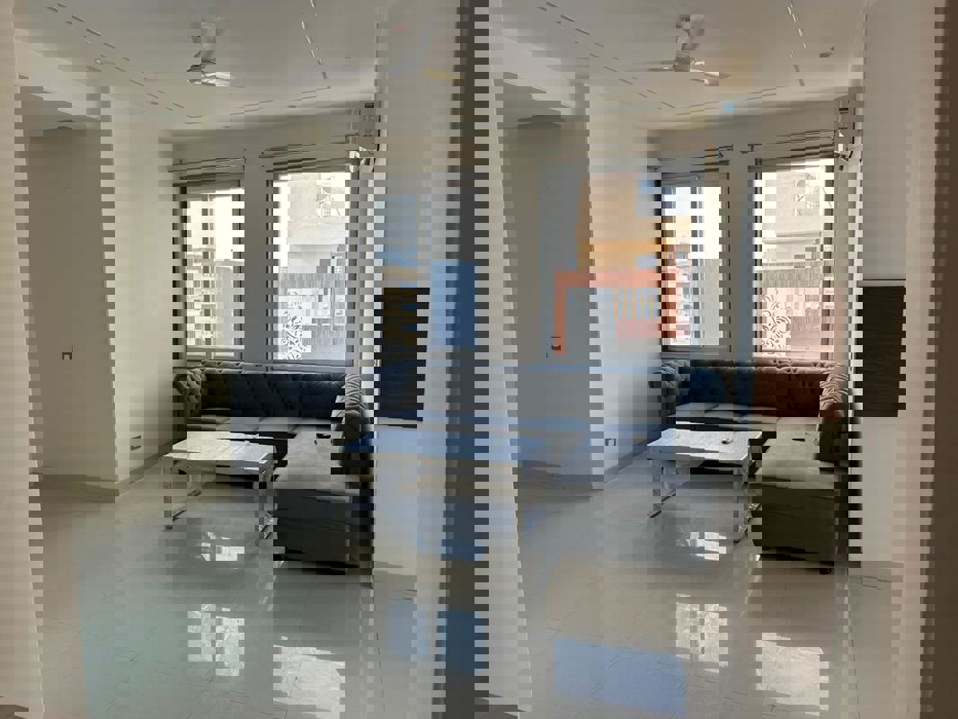 2 BHK 1100 Sq.Ft. Builder Floor in Hong Kong Bazaar