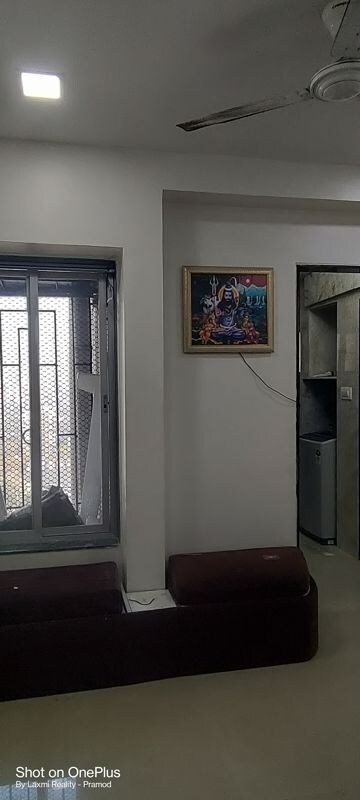 Building Lobby in 1 BHK Apartment at Shrinivas Tower, Lower Parel – for Rent