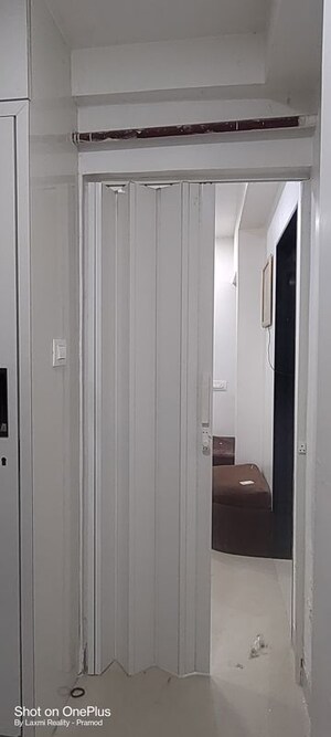 1 BHK Apartment For Rent in Shrinivas Tower, Lower Parel