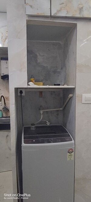 Furnished Amenities in 1 BHK Apartment at Shrinivas Tower, Lower Parel – for Rent