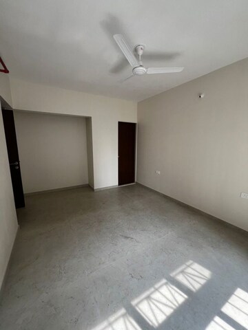 Room in 2 BHK Apartment at Dosti West County, Balkum Pada – for Rent