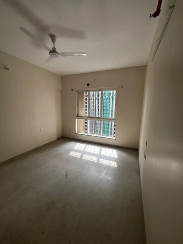 Room in 2 BHK Apartment at Dosti West County, Balkum Pada – for Rent