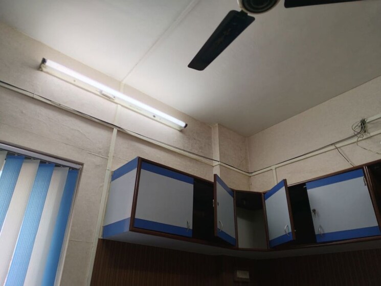 undefined, esplanade Commercial Office Space 350 Sq.Ft. In Esplanade Kolkata 9724381