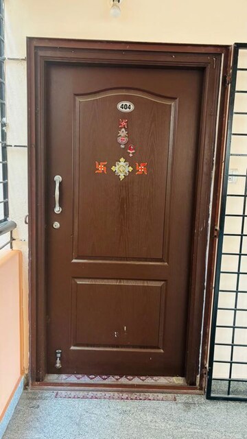 Furnished Amenities in 3 BHK Builder Floor at Prabhat Royal, Banaswadi – for Rent