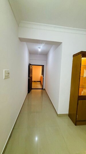 Building Lobby in 3 BHK Builder Floor at Prabhat Royal, Banaswadi – for Rent