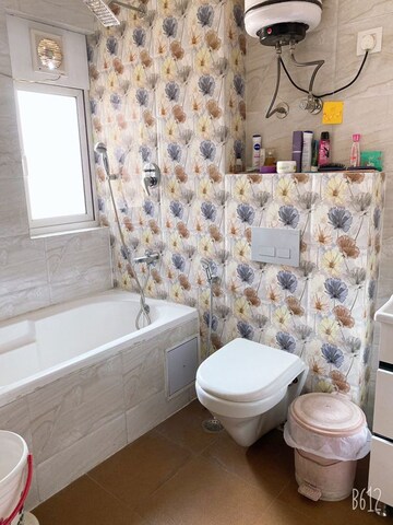 Bathroom in 3 BHK Builder Floor at Unitech South City II, Sector 50 – for Rent