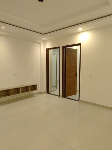 Room in 3 BHK Builder Floor at Dhakoli – for Sale