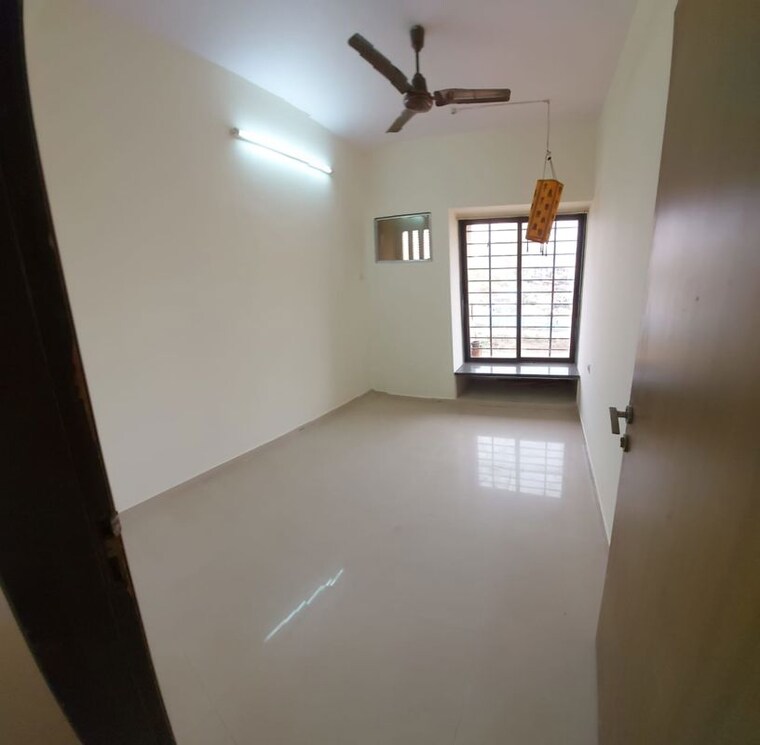 Room, evershine-embassy 2.5 Bedroom 850 Sq.Ft. Apartment In Andheri West Mumbai 9724435