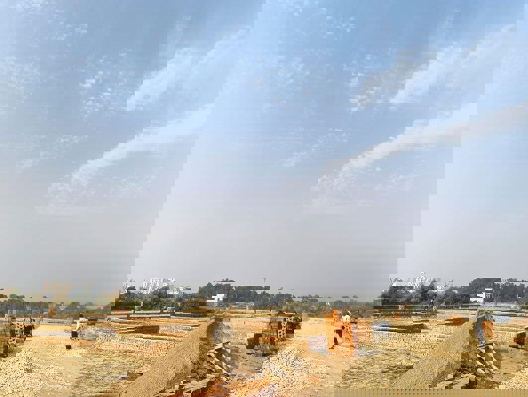 Plot For Sale in Plot For Sale Near Anandi