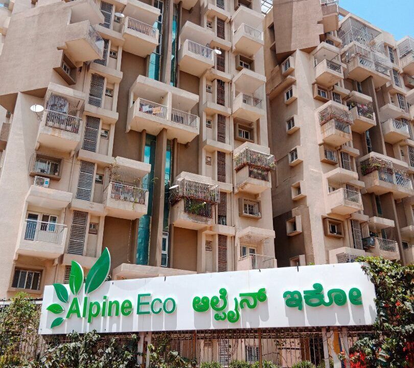 5 BHK + Pooja Room Penthouse For Sale in Alpine Eco
