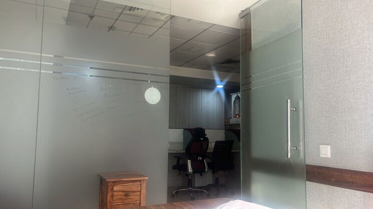 Team Area, omaxe-gurgaon-mall Commercial Shop 668 Sq.Ft. In Sector 49 Gurgaon 9724470