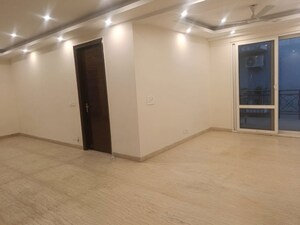 Room in 3 BHK Builder Floor at Kibithu Homes, Sector 47 – for Rent