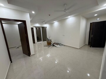 Room in 3 BHK Builder Floor at Kohli One Malibu Town, Sector 47 – for Rent