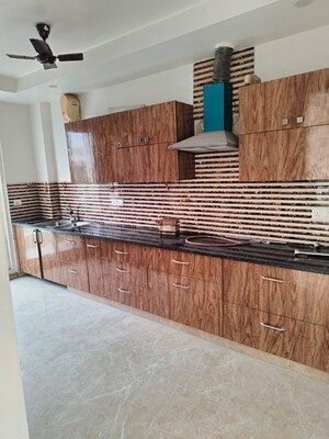 Furnished Amenities in 3 BHK Builder Floor at Kohli One Malibu Town, Sector 47 – for Rent